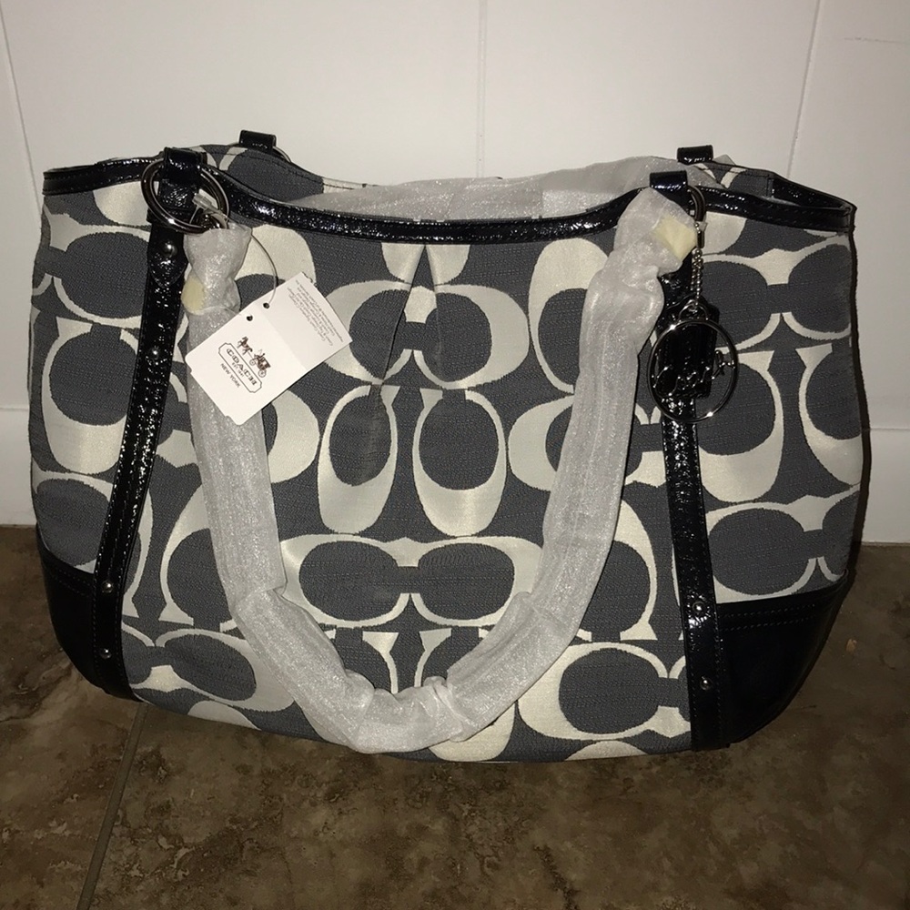 Coach shoulder bag